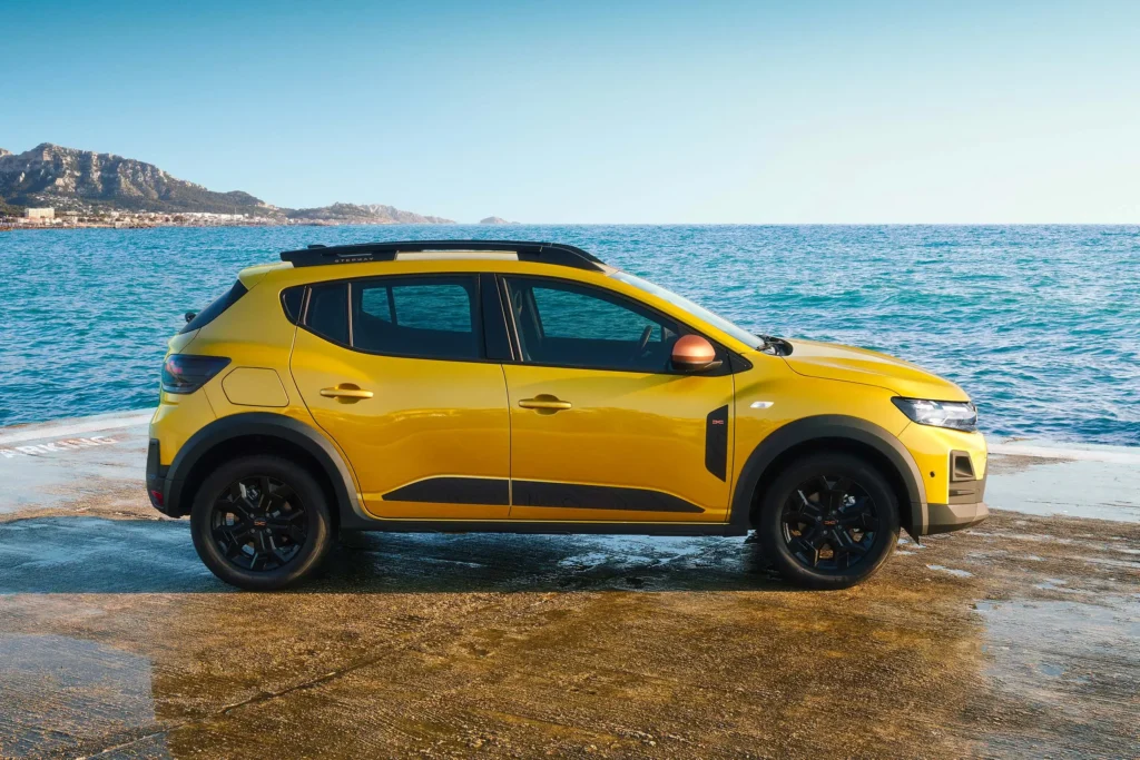 Dacia Sandero Stepway, zijaanzicht